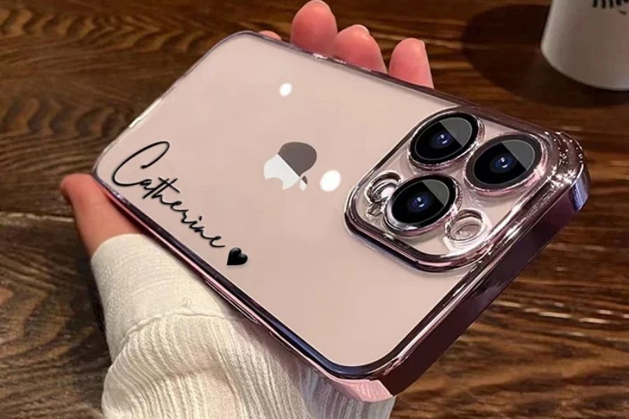 how to clean clear phone case